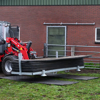 { product.featured_image.alt | escape }}