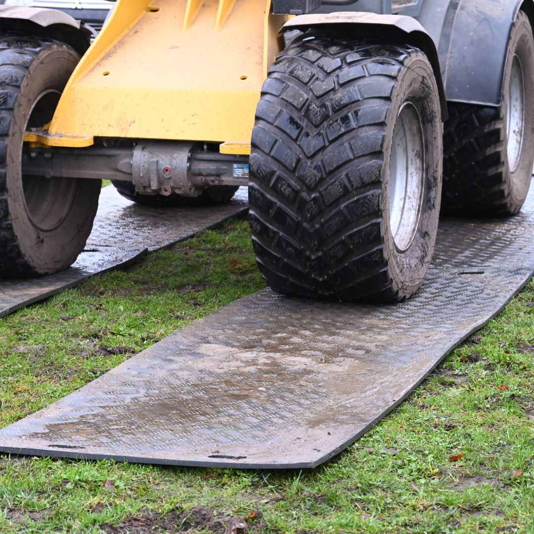 Kunststof rijplaat 300x100 cm gebruikt