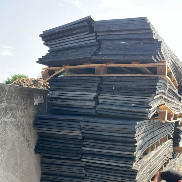 Vol pak gebruikte kunststof rijplaten 300x50x2 cm 50 stuks