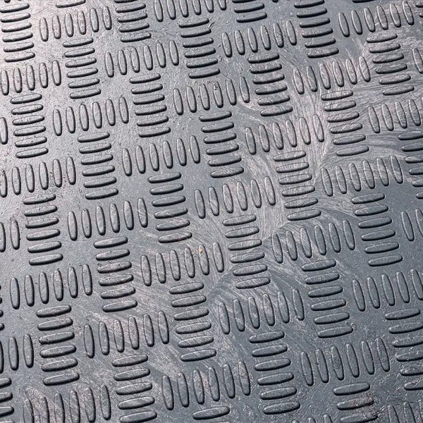 Gebruikte kunststof rijplaat 240x120x2 cm